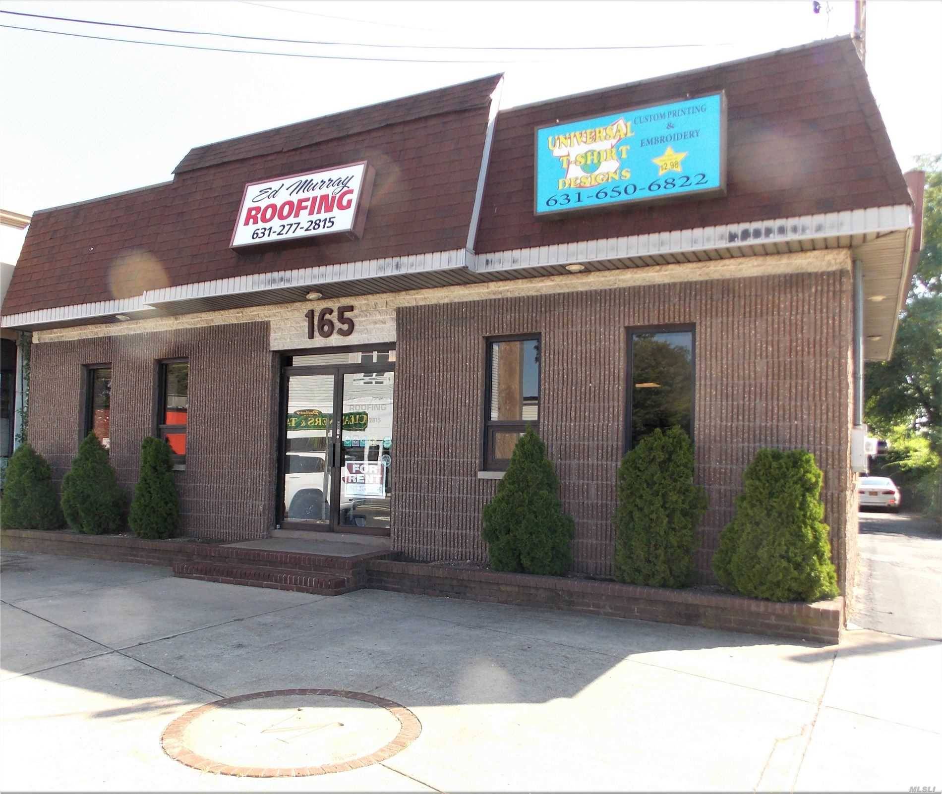 Centrally located professional office close to LIRR and all major highways.