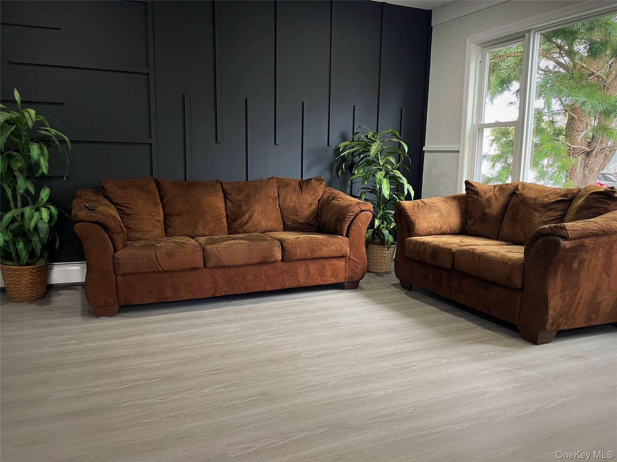 Amazing opportunity to rent a private home, in fully renovated condition.