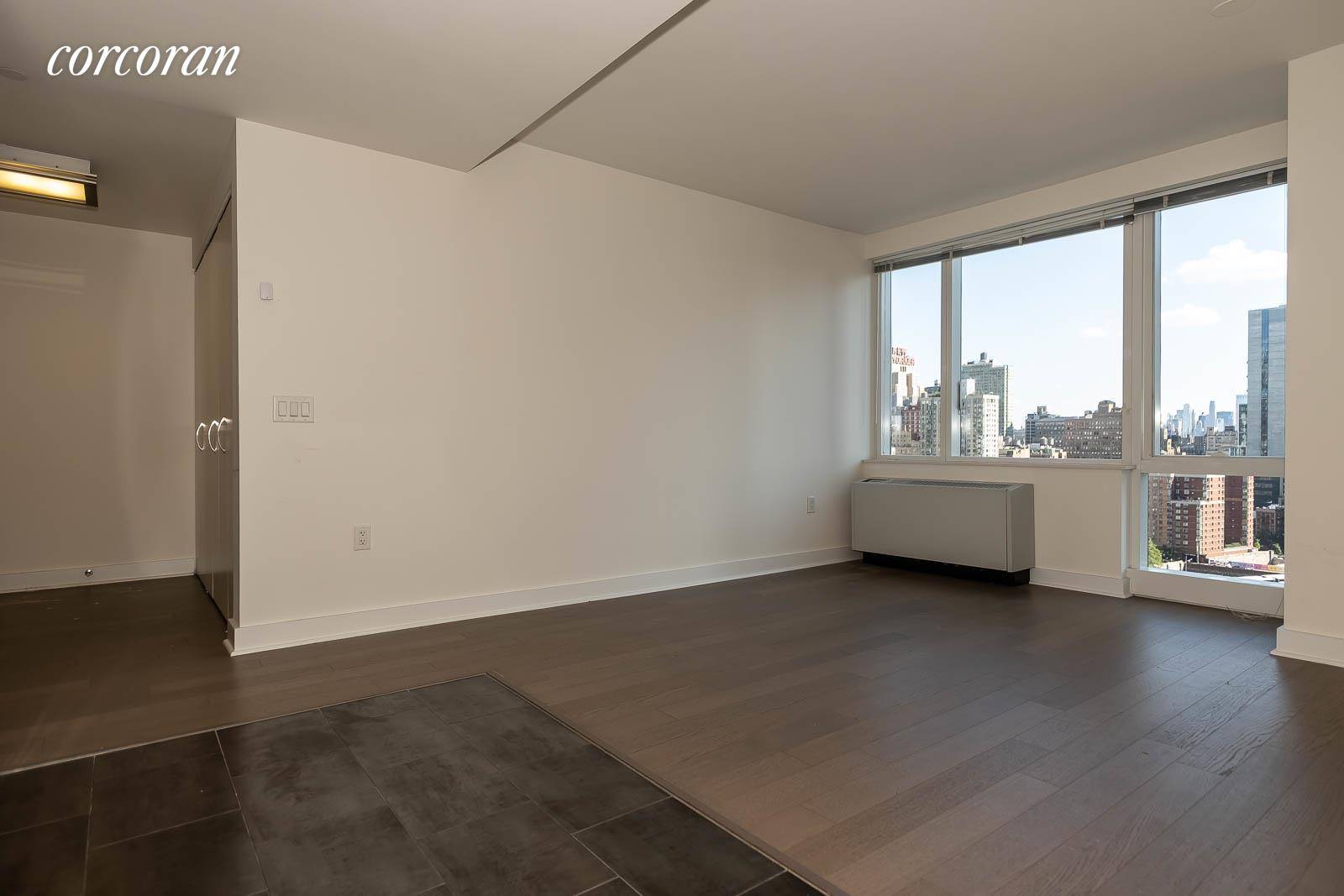 This lovely South facing 22nd floor apartment has an abundance of views and light.