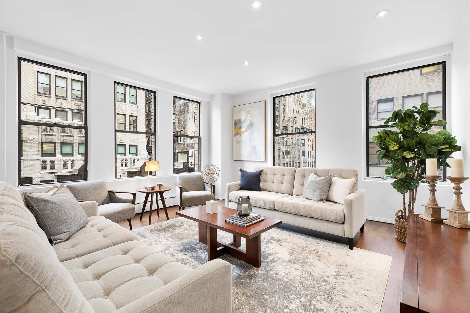 BACK ON MARKET REDUCED PRICEEnjoy the best of urban living in this fabulous 1600sqft pre war LIVE WORK LOFT condominium highlighted by gracious proportions and compelling city views from north ...