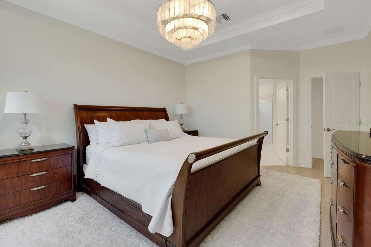 bedroom primary