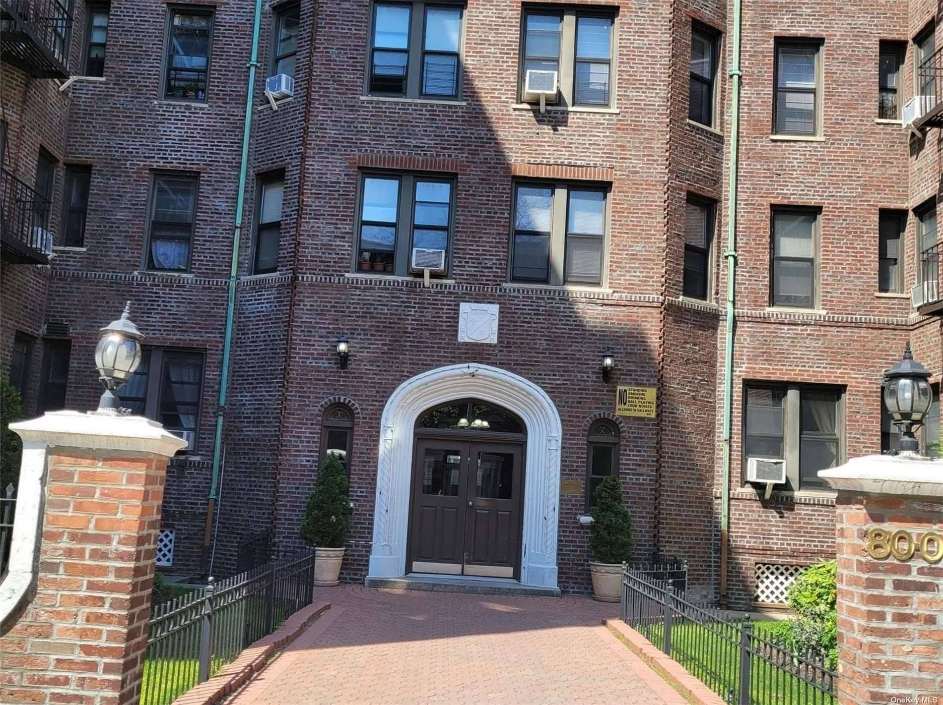 great opportunity for investor all unit available for Sale in this Building are sponsor sale condos 1Br, 2br are available now Great location in the Historic district of Jackson Heights, ...