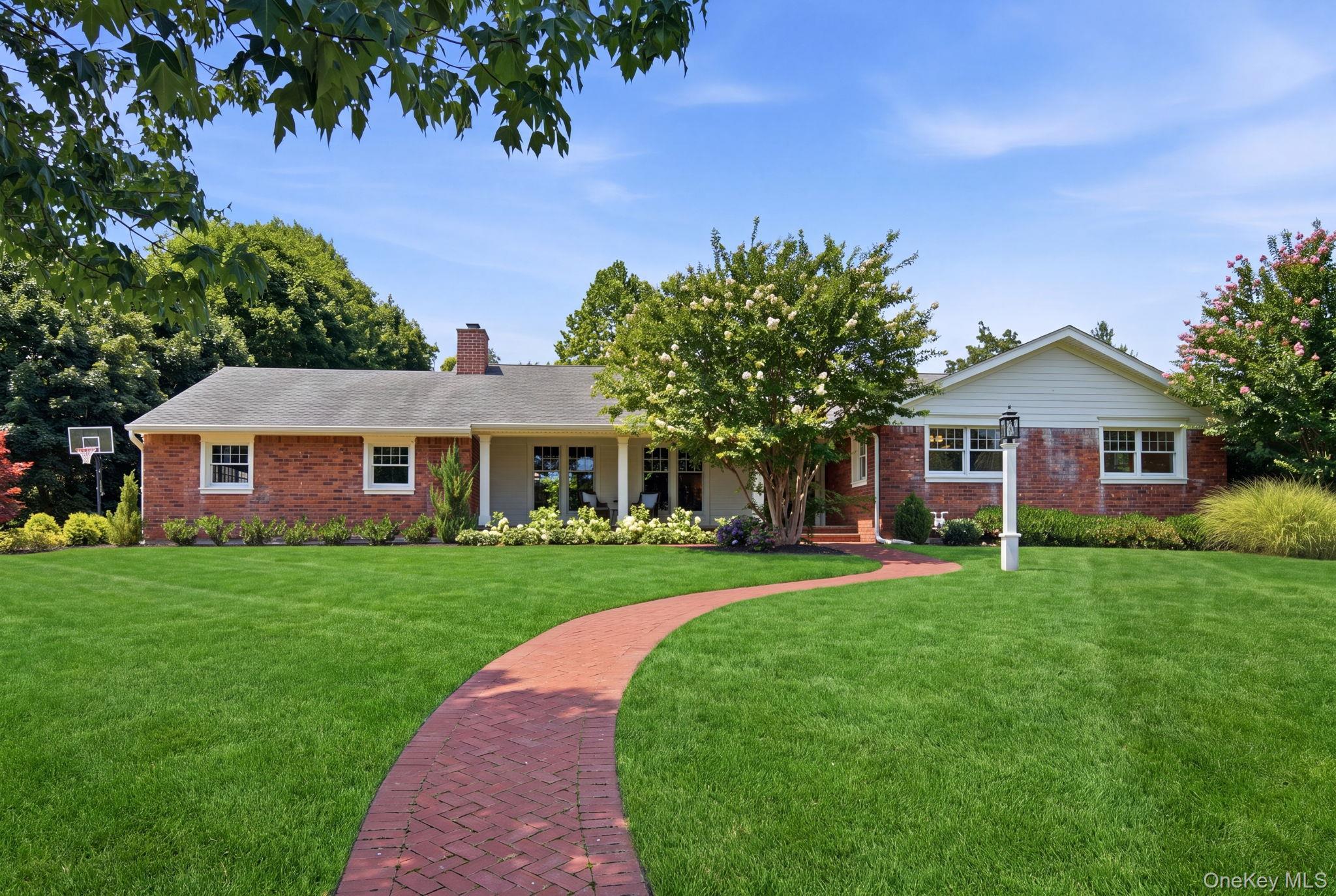 Welcome to 23 Renwick Avenue.