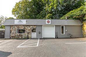 Beautiful commercial building available in downtown Plymouth !