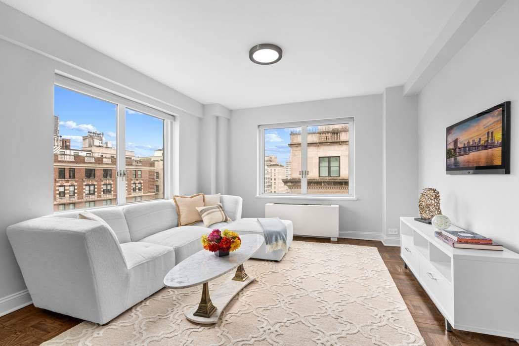 Exquisite 2 Bedroom Residence with Stunning Park Avenue Views This stunning 2 3 bedroom apartment boasts a prime location facing Park Avenue, offering magnificent open views that stretch beyond.