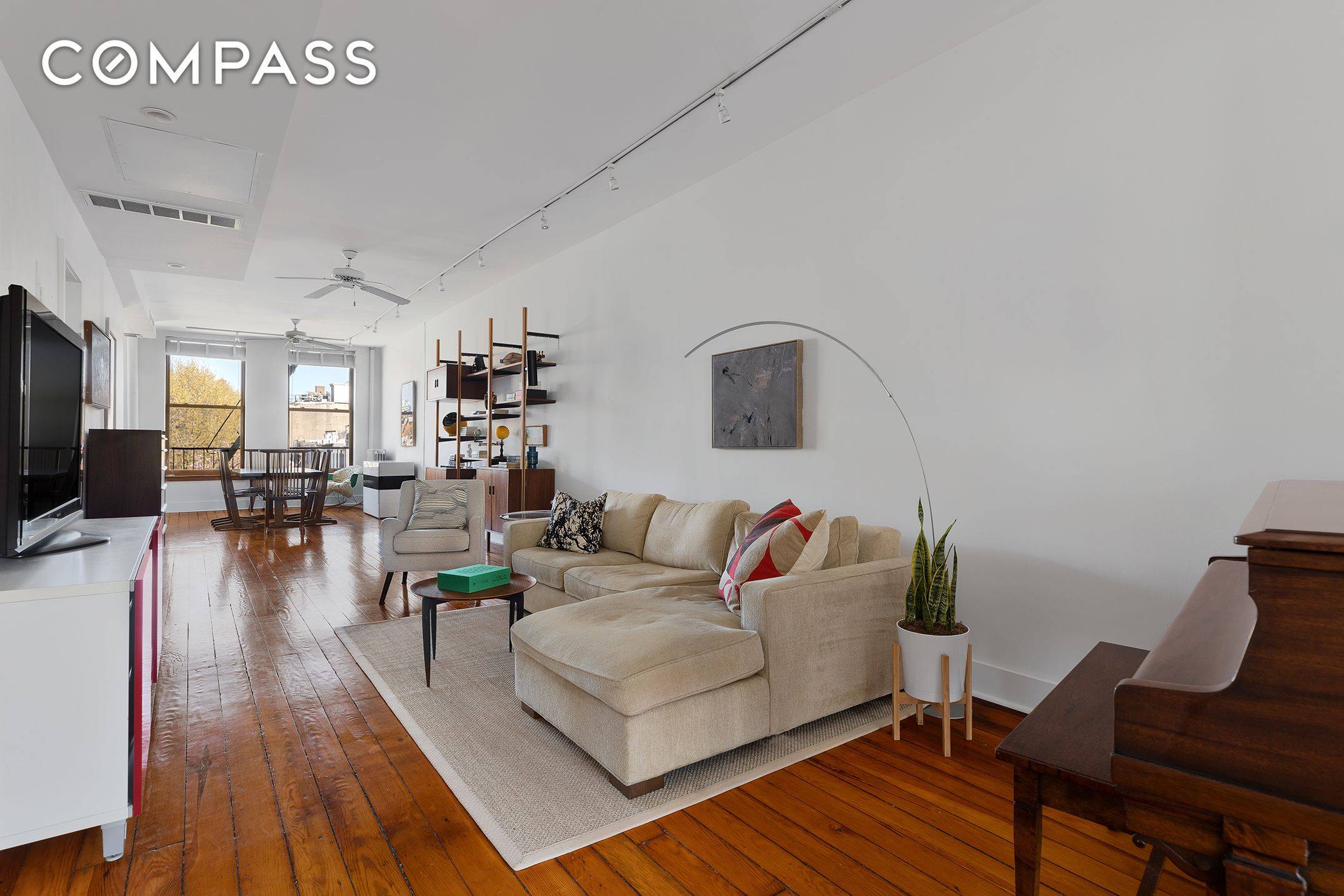 Perfectly positioned in Park Slope amongst the chic restaurants and shops of 5th Avenue, this spacious and bright 2 bedroom co op apartment is a beautiful loft like space with ...