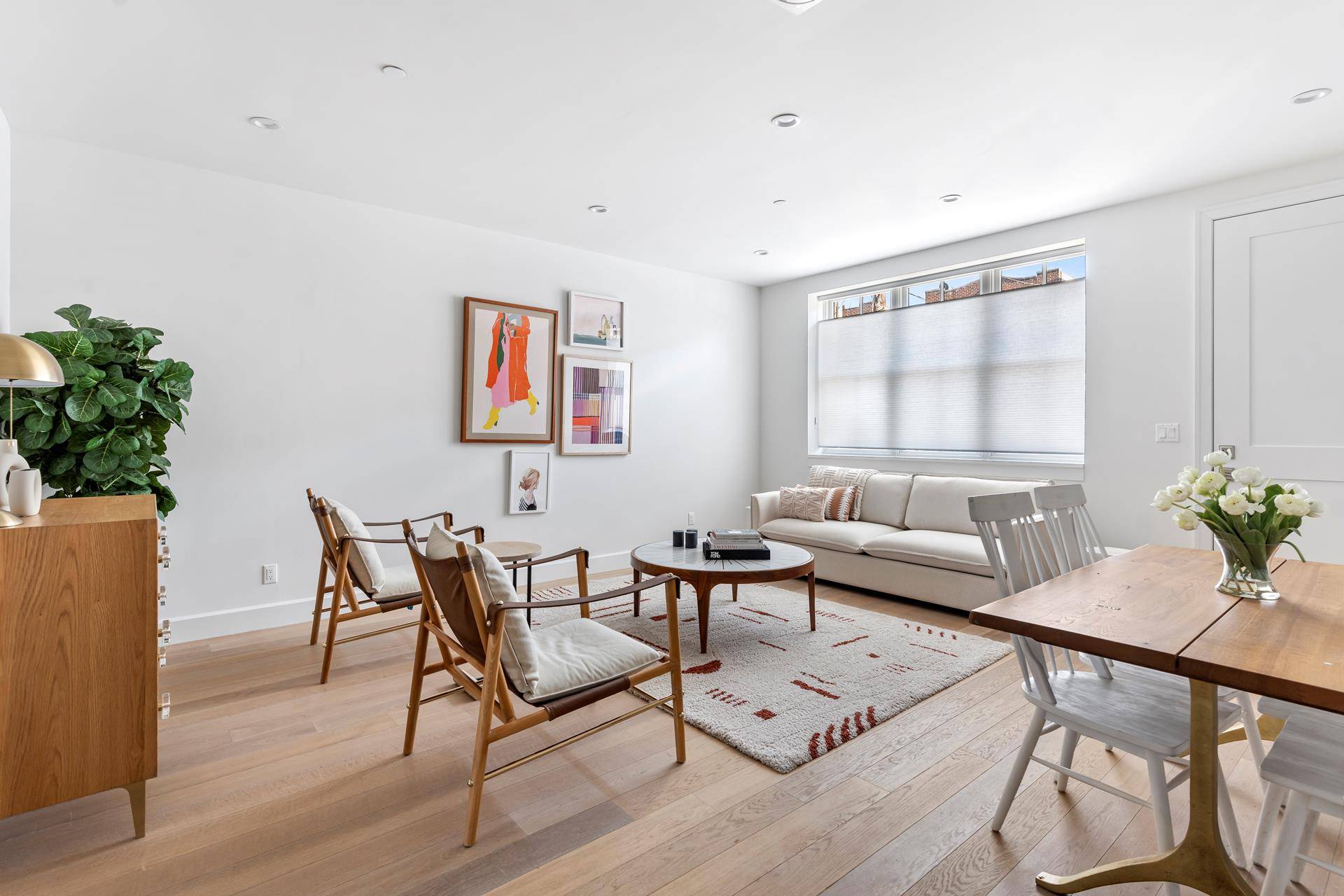 Welcome to 182 Minna Street A newly built, boutique condominium comprised of six generously sized two bedroom 2BR and three bedroom 3BR residences.