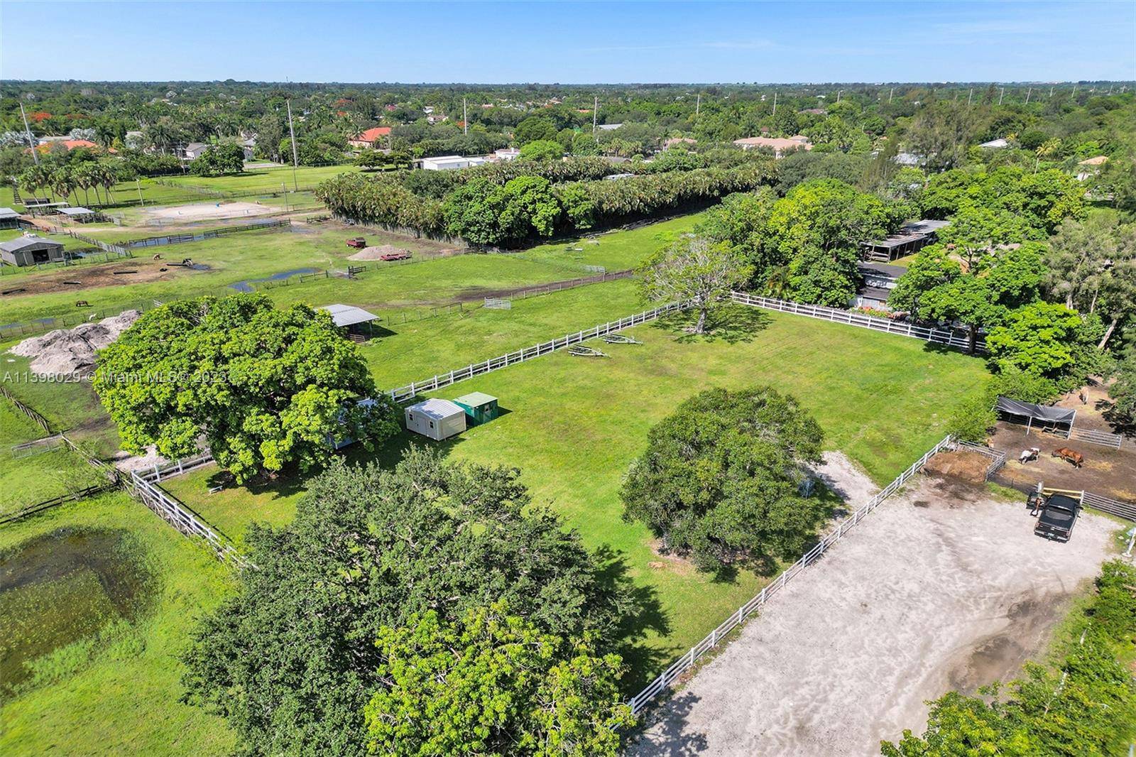 Great opportunity to buy a 1 acre vacant lot in sought after west Davie Happy Valley Farms !