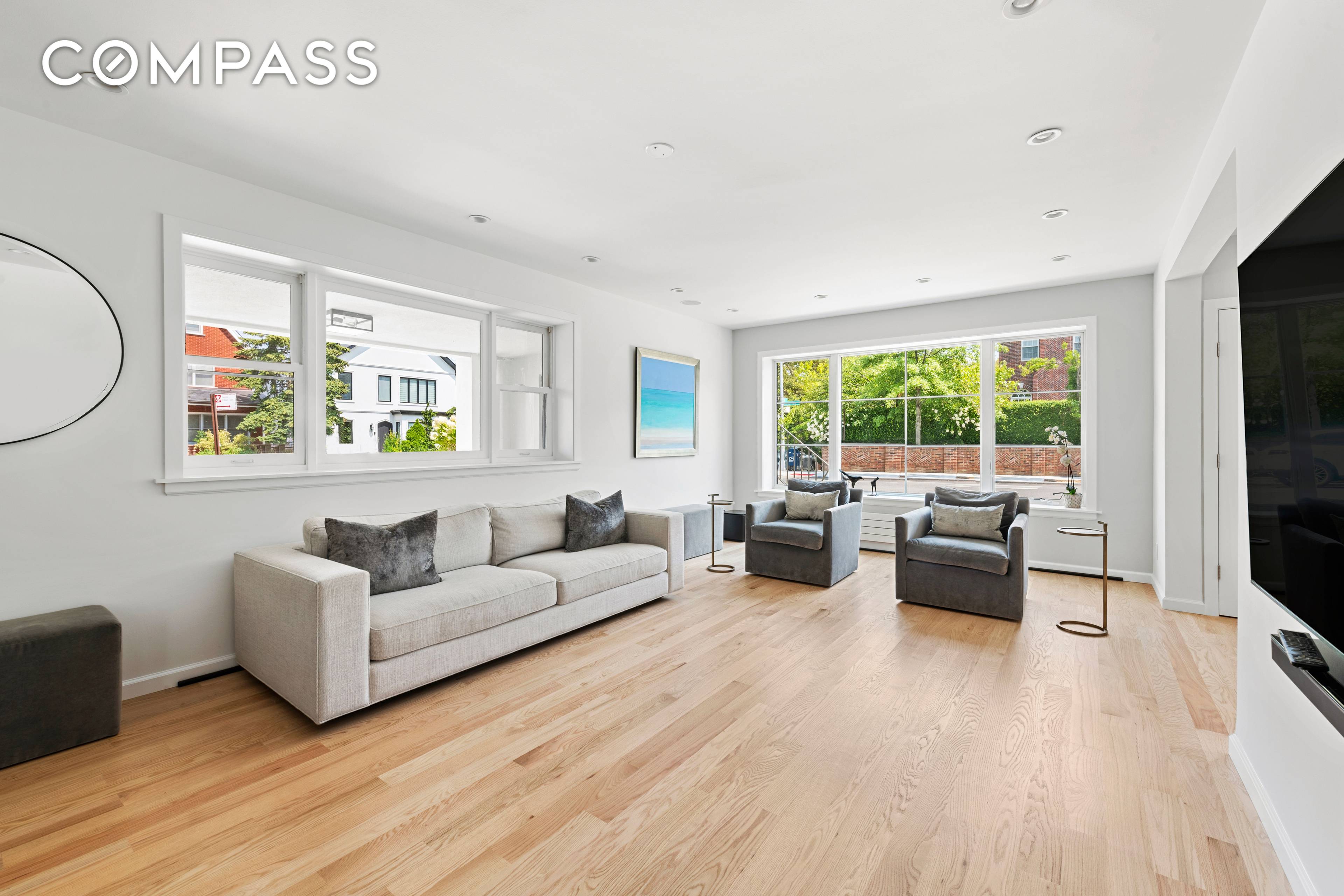 Discover exceptional indoor outdoor luxury living in this one of a kind newly renovated soft modern Mediterranean showplace, beautifully situated on Bay Ridge s most coveted block Harbor View Terrace.