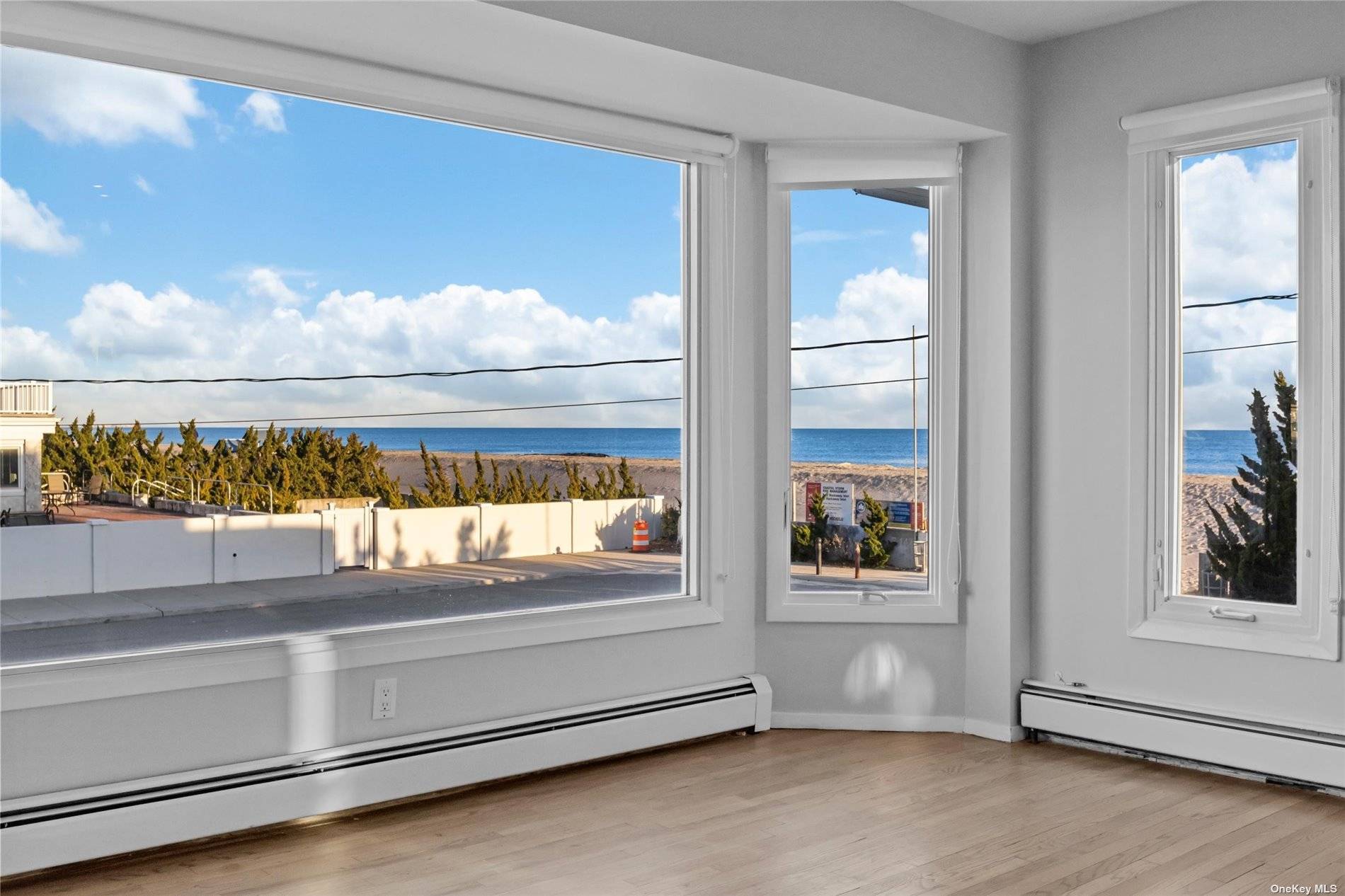 The oceanfront home of your dreams is up for Rent !