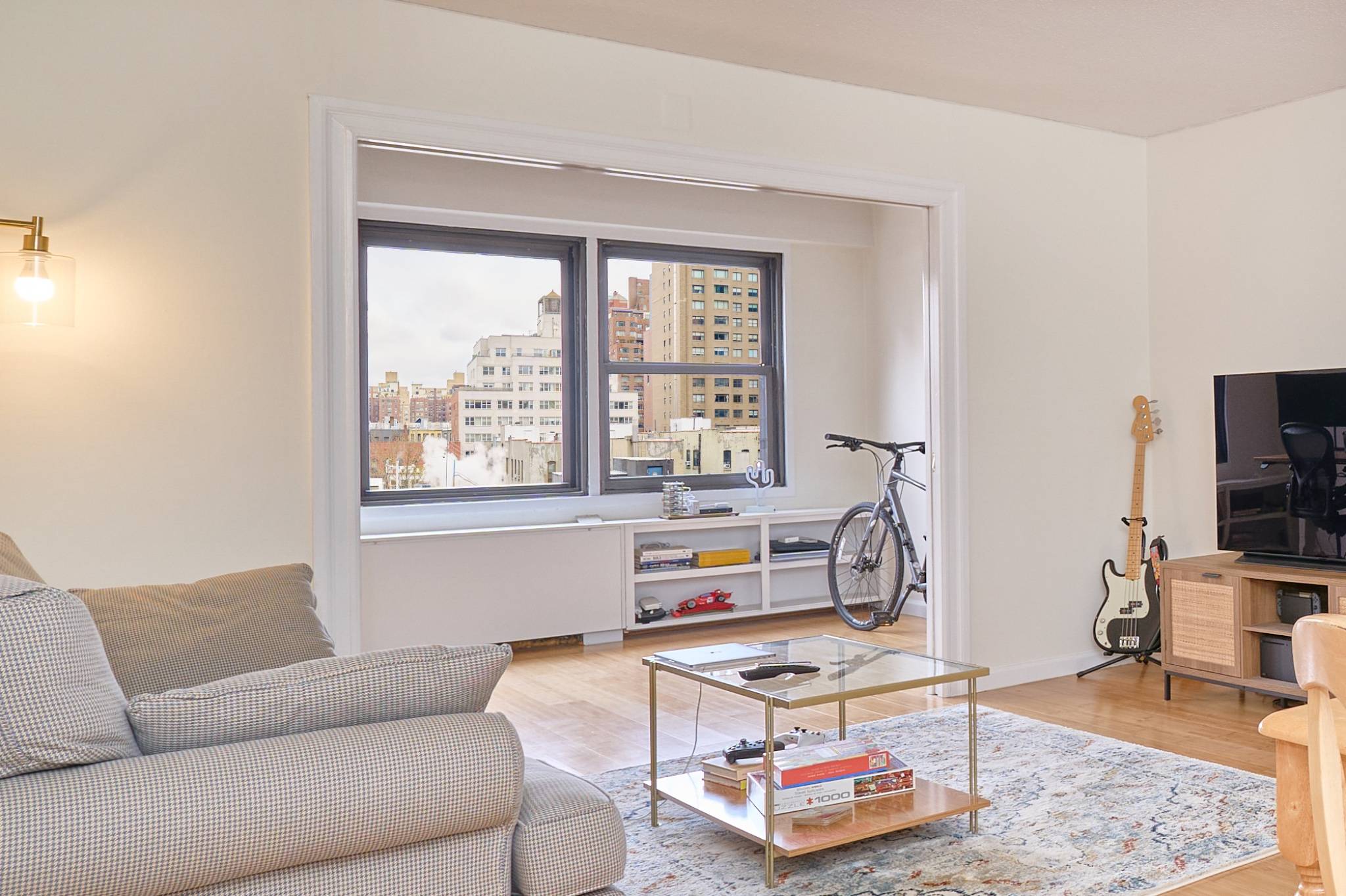 STUNNING EAST 81st STREET ONE BEDROOM CONDO w HOME OFFICE.
