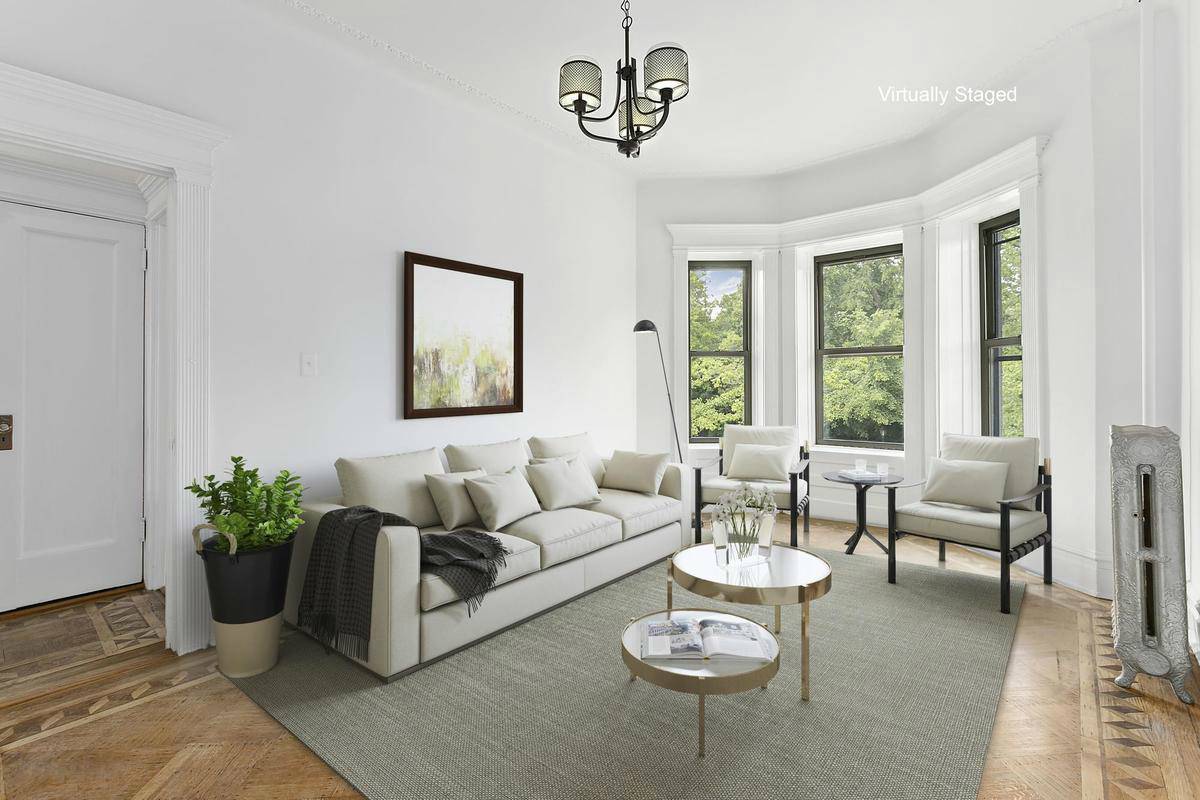 This rarely available five bedroom home is perfectly situated directly across from Prospect Park, on the intersection of two of Brooklyn's hottest neighborhoods Park Slope and Windsor Terrace.