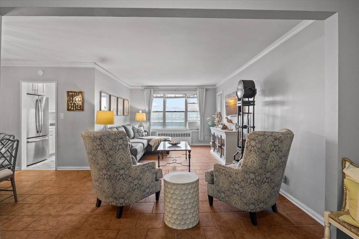 Welcome to this beautifully renovated two bedroom, two bathroom oceanfront co op located in one of the most desirable neighborhoods of NYC, The Rockaway's.