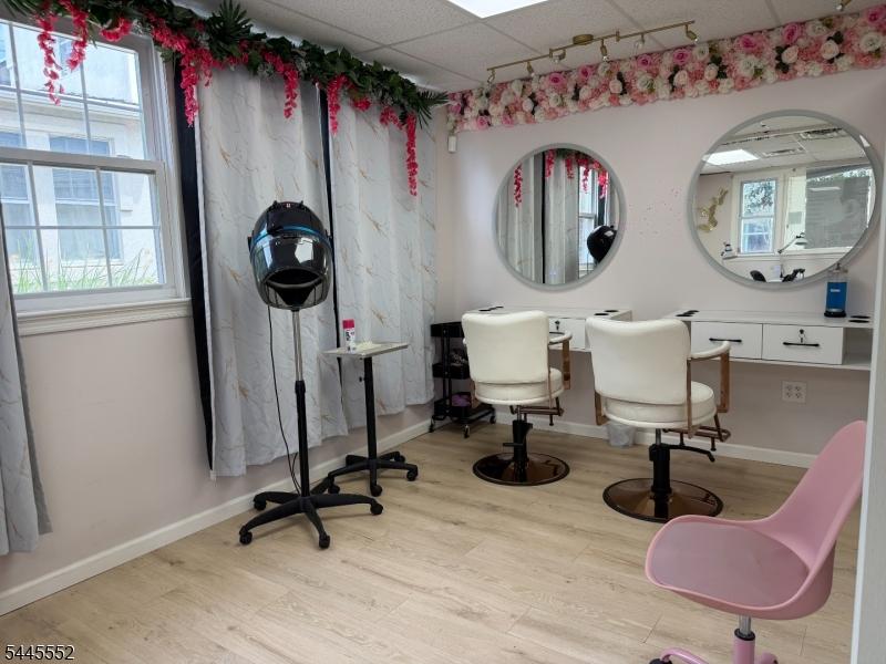 Beauty Salon