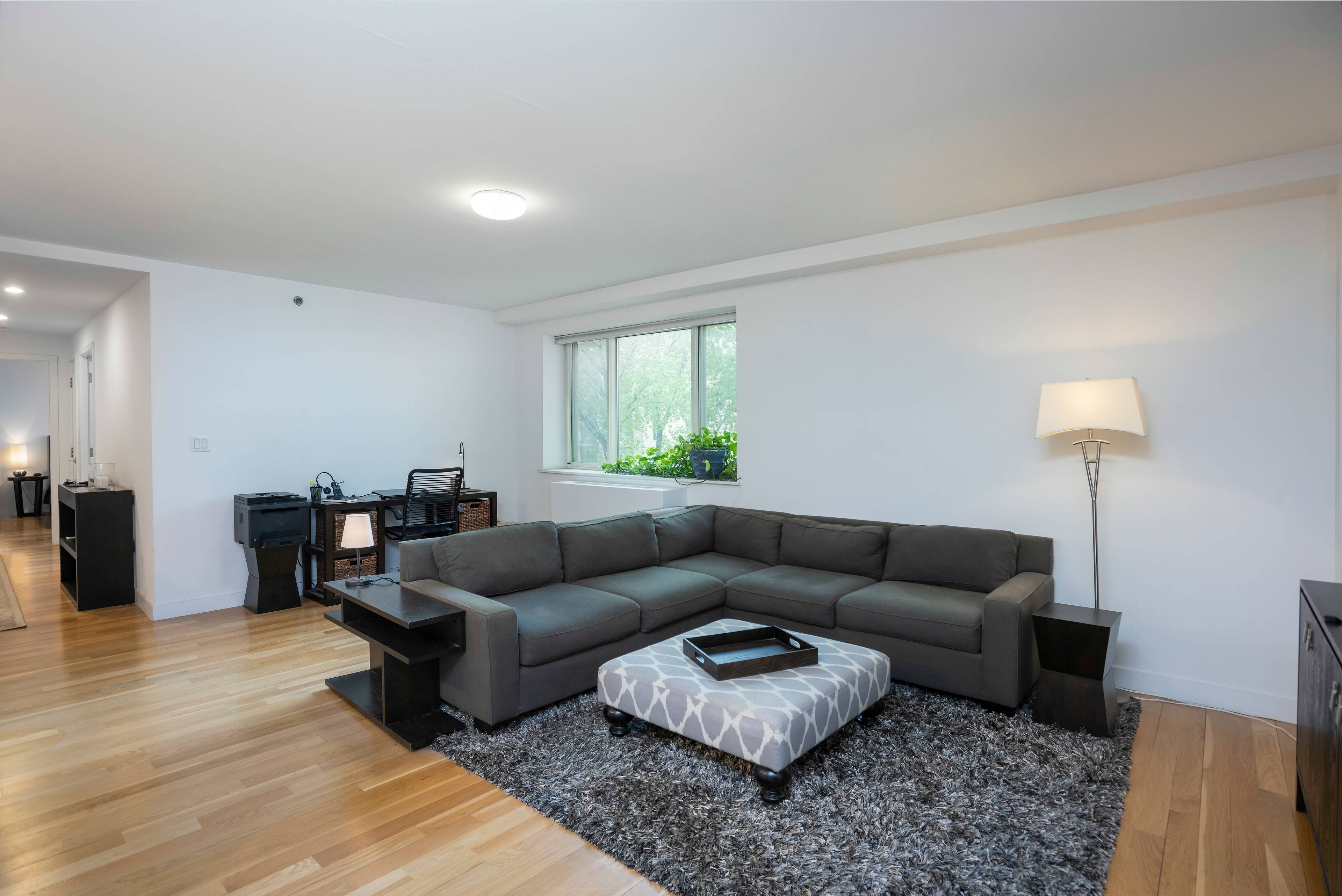 We are all looking for extra space to spread our wings and this beautifully designed 2 bedroom apartment with 2 full baths affords you that luxury.