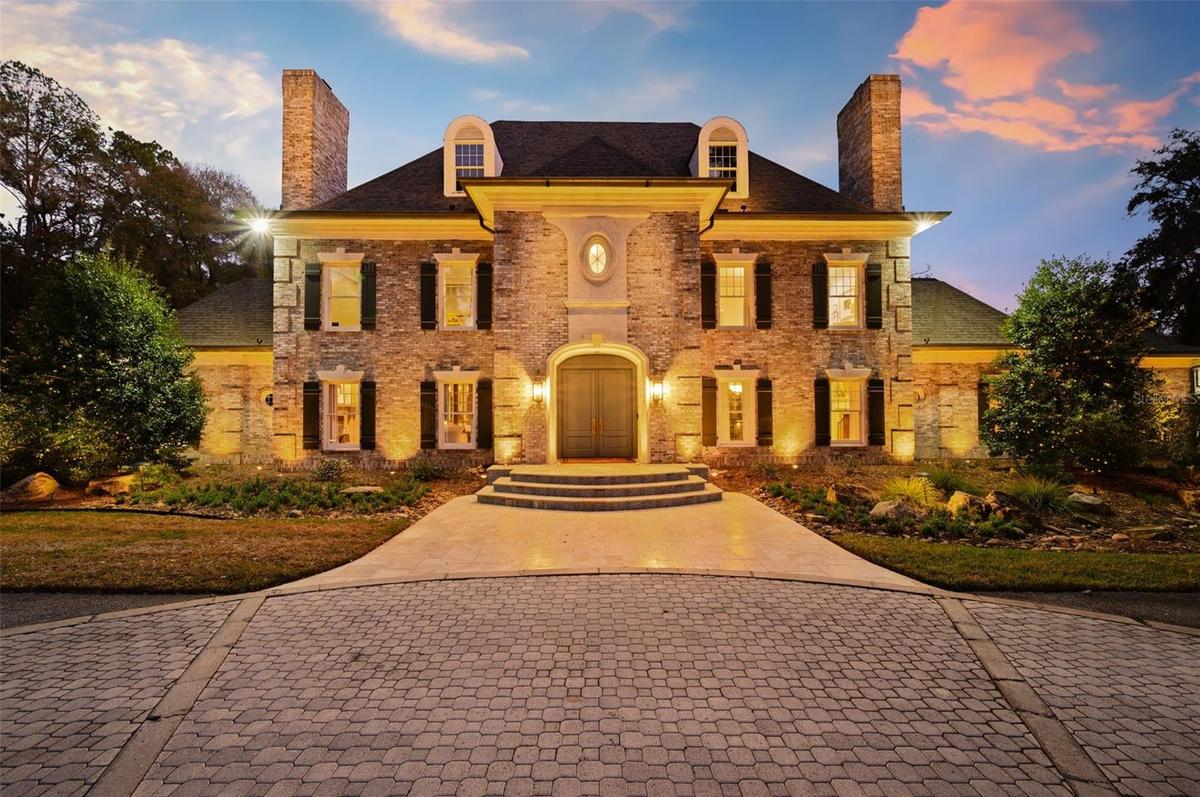 Estate w/Guest House
