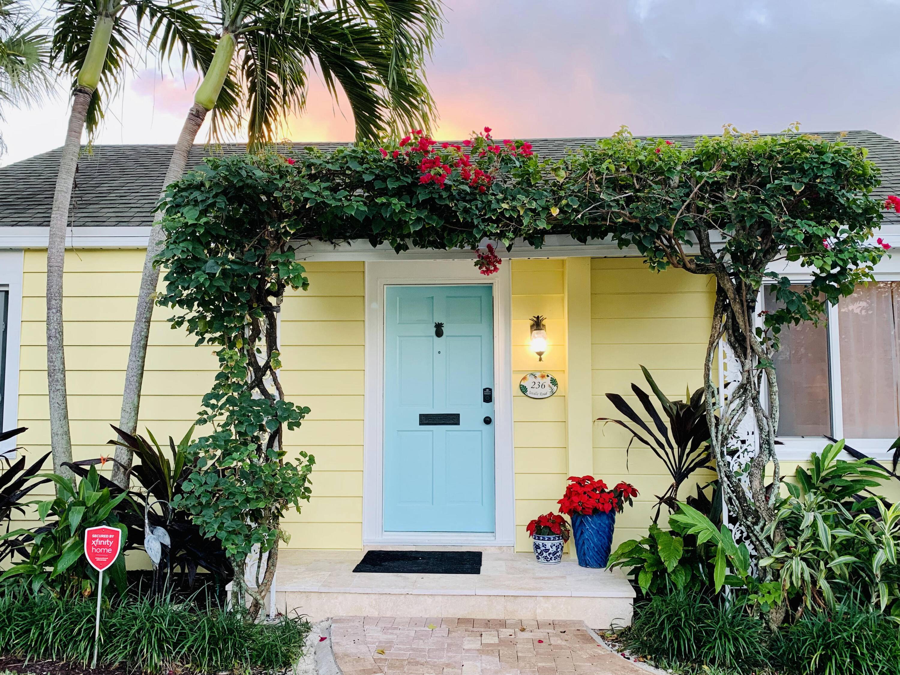 Welcome to Paradise ! Unpack and relax in this coastal, charming, private property with an amazing backyard and bonus guest cottage or detached office !