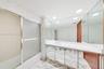 Full 2nd Bathroom