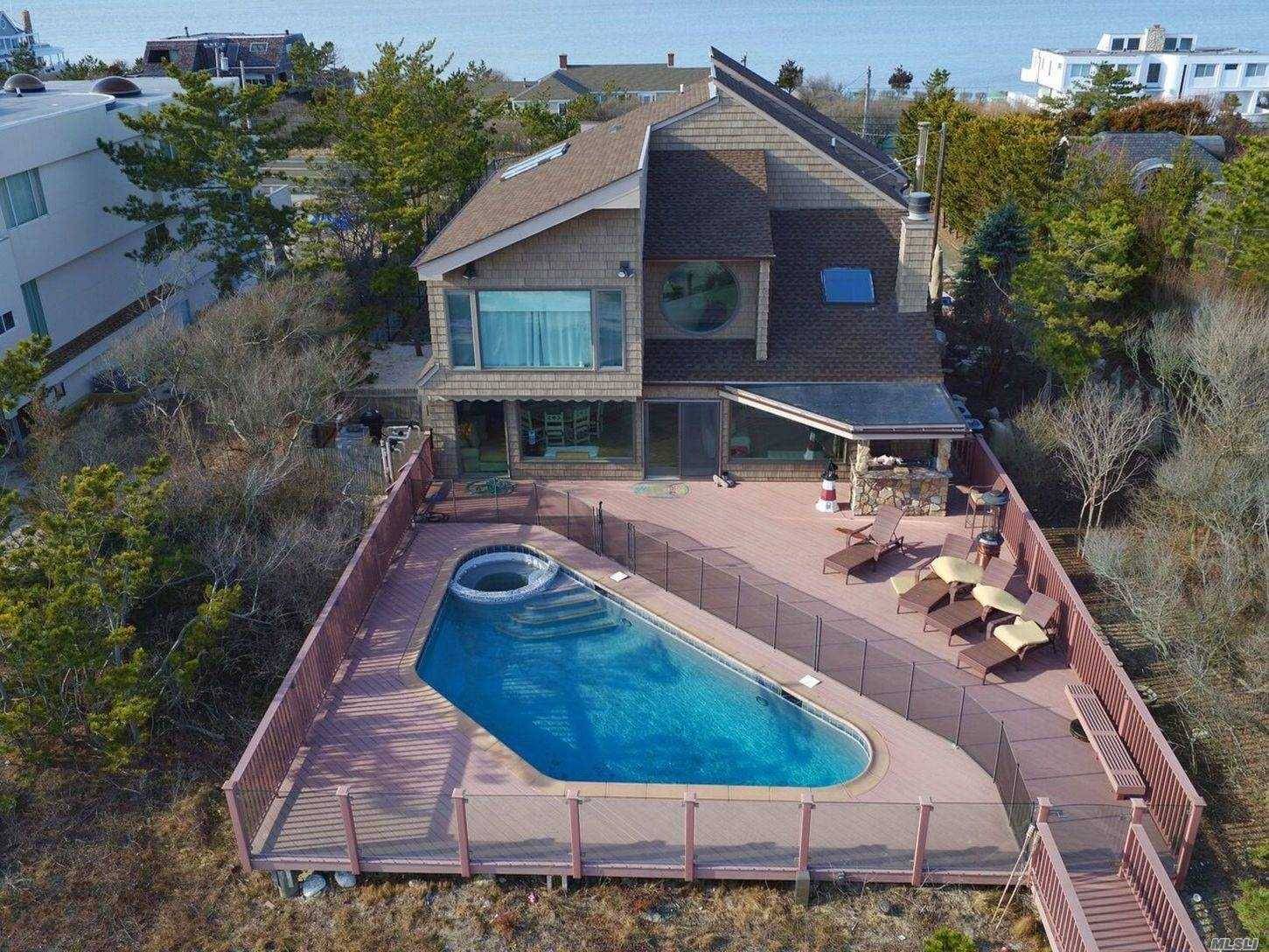 Rare Find, Exceptional 5 Br, 4 Ba, Contemporary Oceanfront Home With Oceanside Pool, Outside Bar, Hot Tub amp ; Har Tru Tennis.