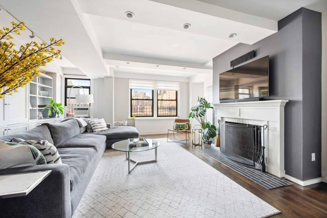 A seamless blend of indoor outdoor living, panoramic views, and impeccable design, this is the trophy terrace home you've been waiting for.