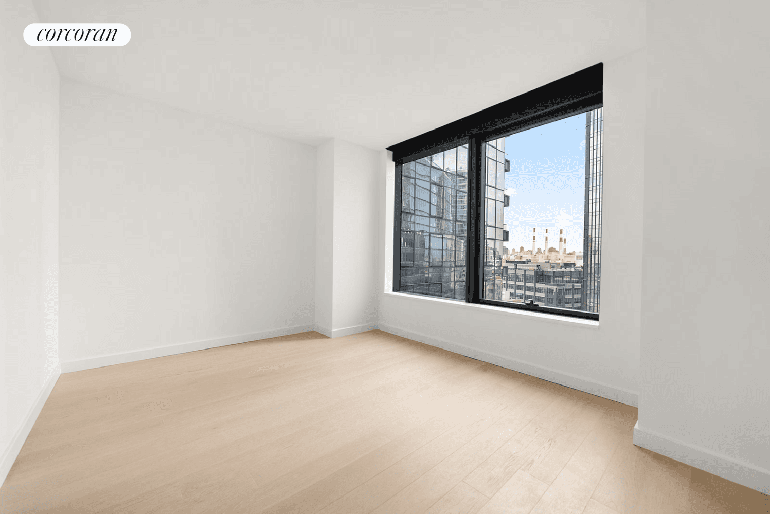 Become the first resident of unit 1006 at Skyline Tower, 3 Court Square, a modern studio unit with beautiful finishes, an LG washer dryer, premium appliances, high ceilings, a walk ...