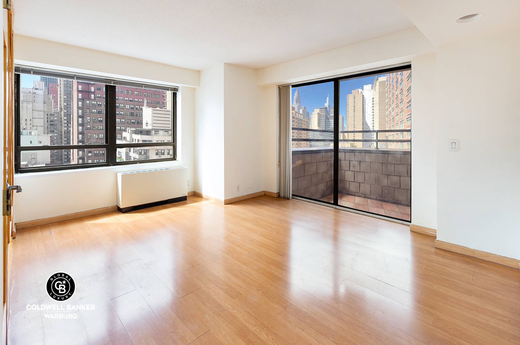 Southern and western exposures and Chrysler Building views from every room in this light filled, corner one bedroom, one bath residence with private balcony in Turtle Bay s luxurious Dag ...
