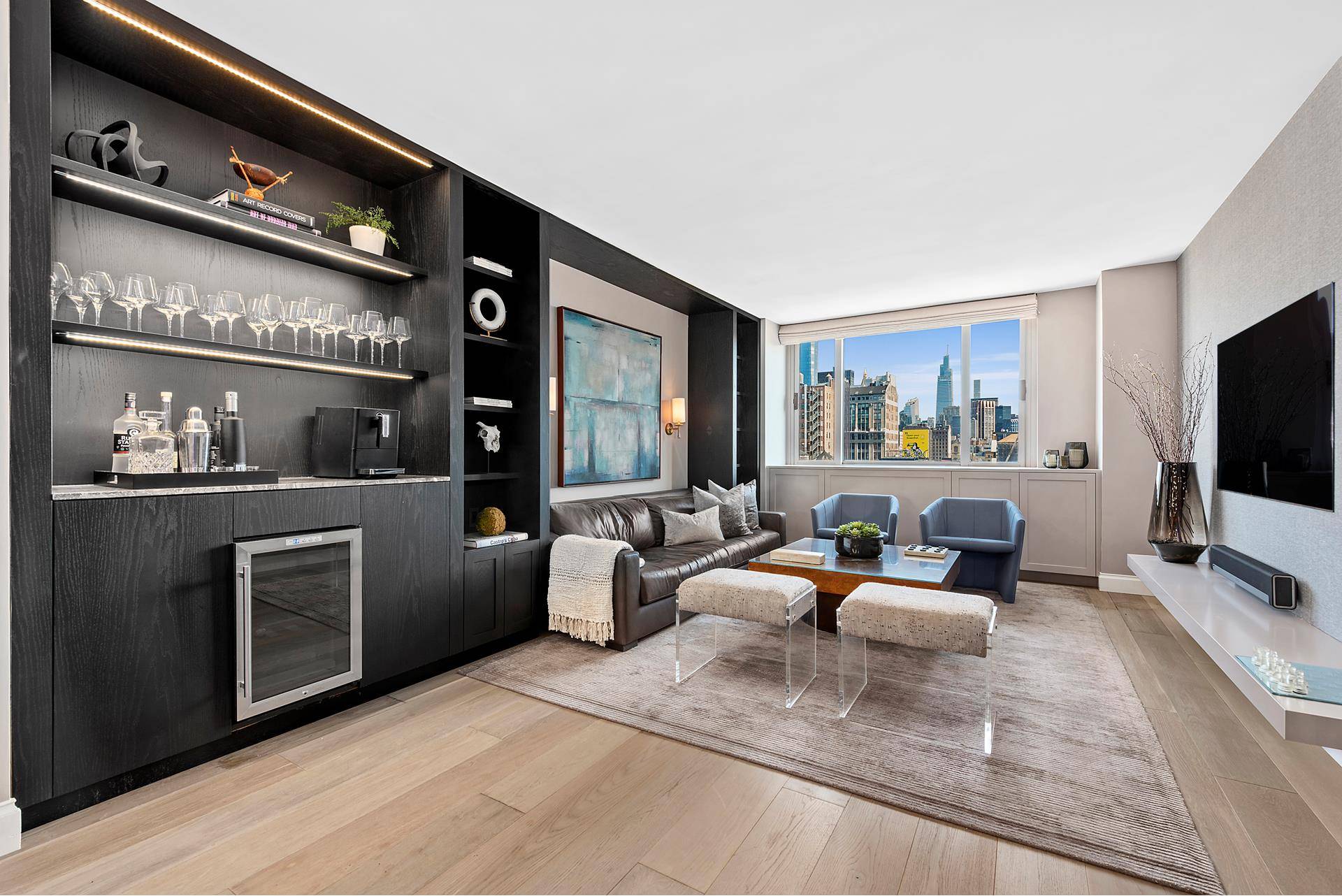 Incomparable One Bedroom Condo with Open City Views Meticulously renovated by the Brooklyn based design team, Black and Steel Studio, this stunning high floor one bedroom with great light and ...