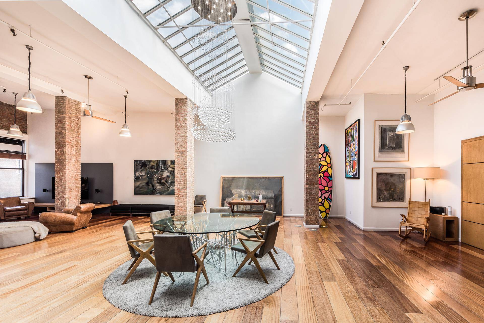 Full Floor Loft Penthouse Spanning the entire top floor of this boutique cooperative is your new home with architectural ?