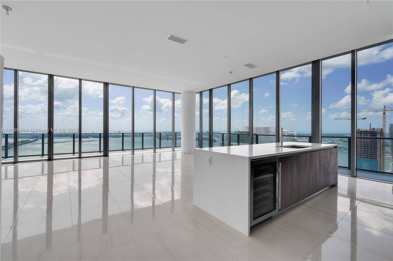 Double floor luxury Penthouse on the 54th floor at Gran Paraiso.