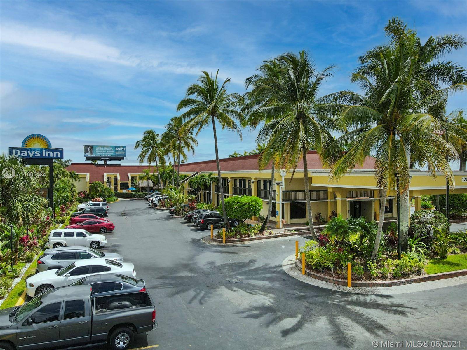 Bravo and Partners Realty is pleased to present this Days Inn by Wyndham Florida City.