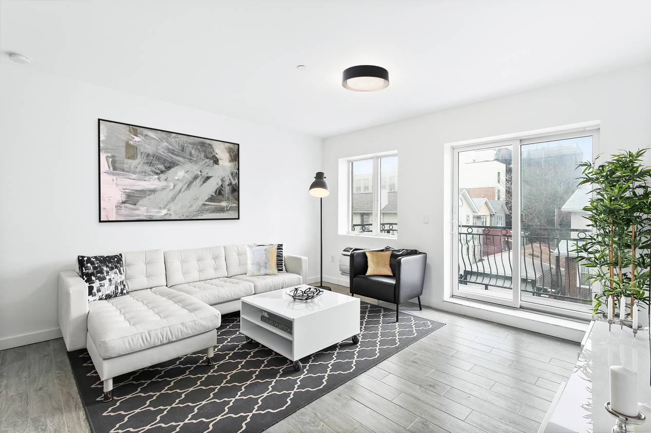 Welcome to 3016 Brighton 5th, where style and value meet by the beach !