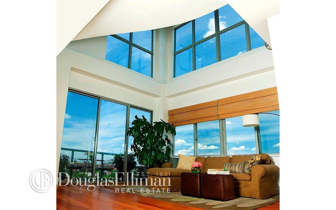No Fee Architect designed three bedroom penthouse with 2.