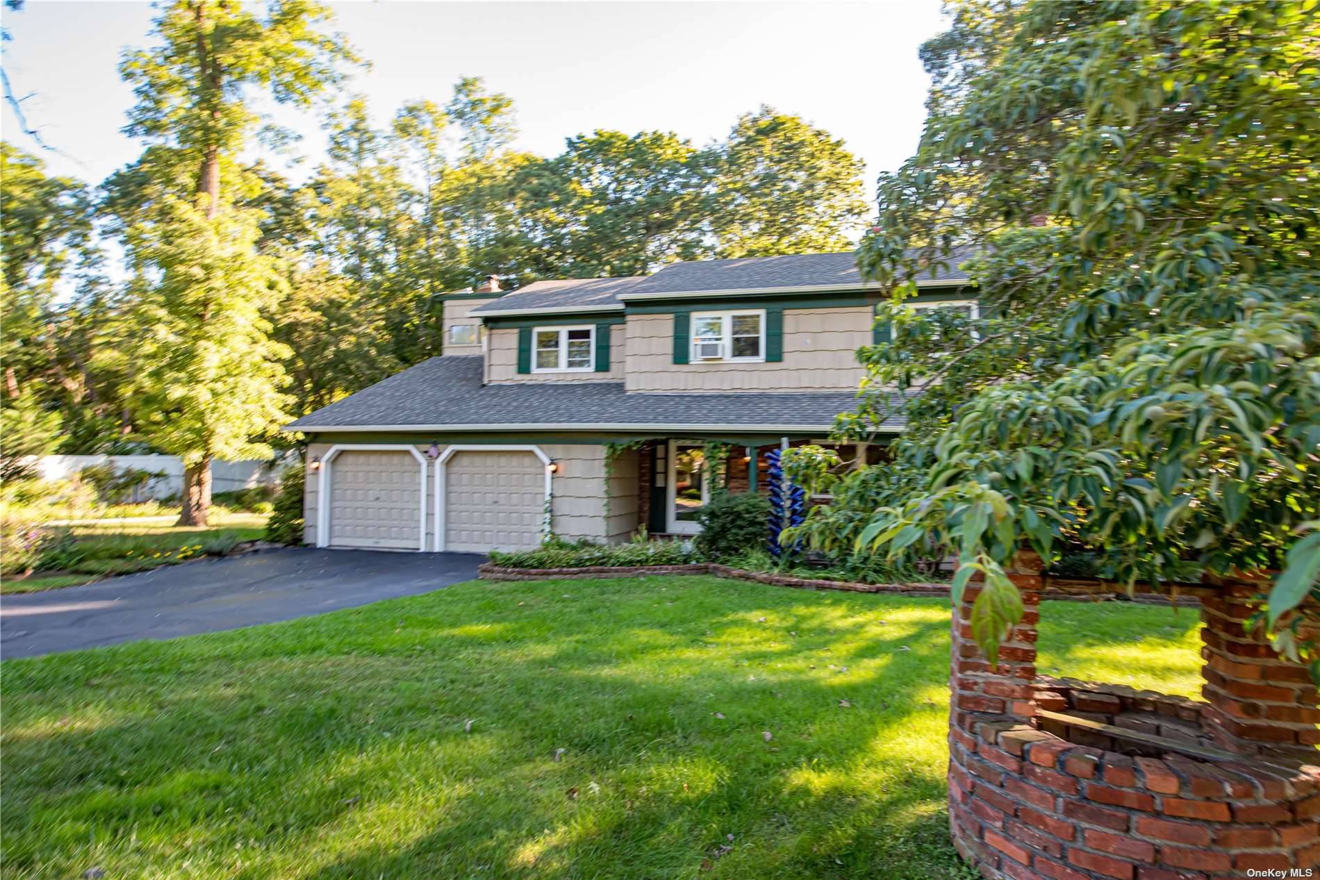 Expanded Center Hall Colonial In Beautiful Neighborhood In N Shoreham.