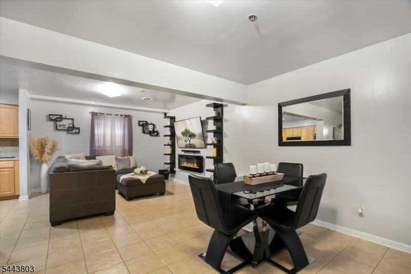 Living/Dining Room
