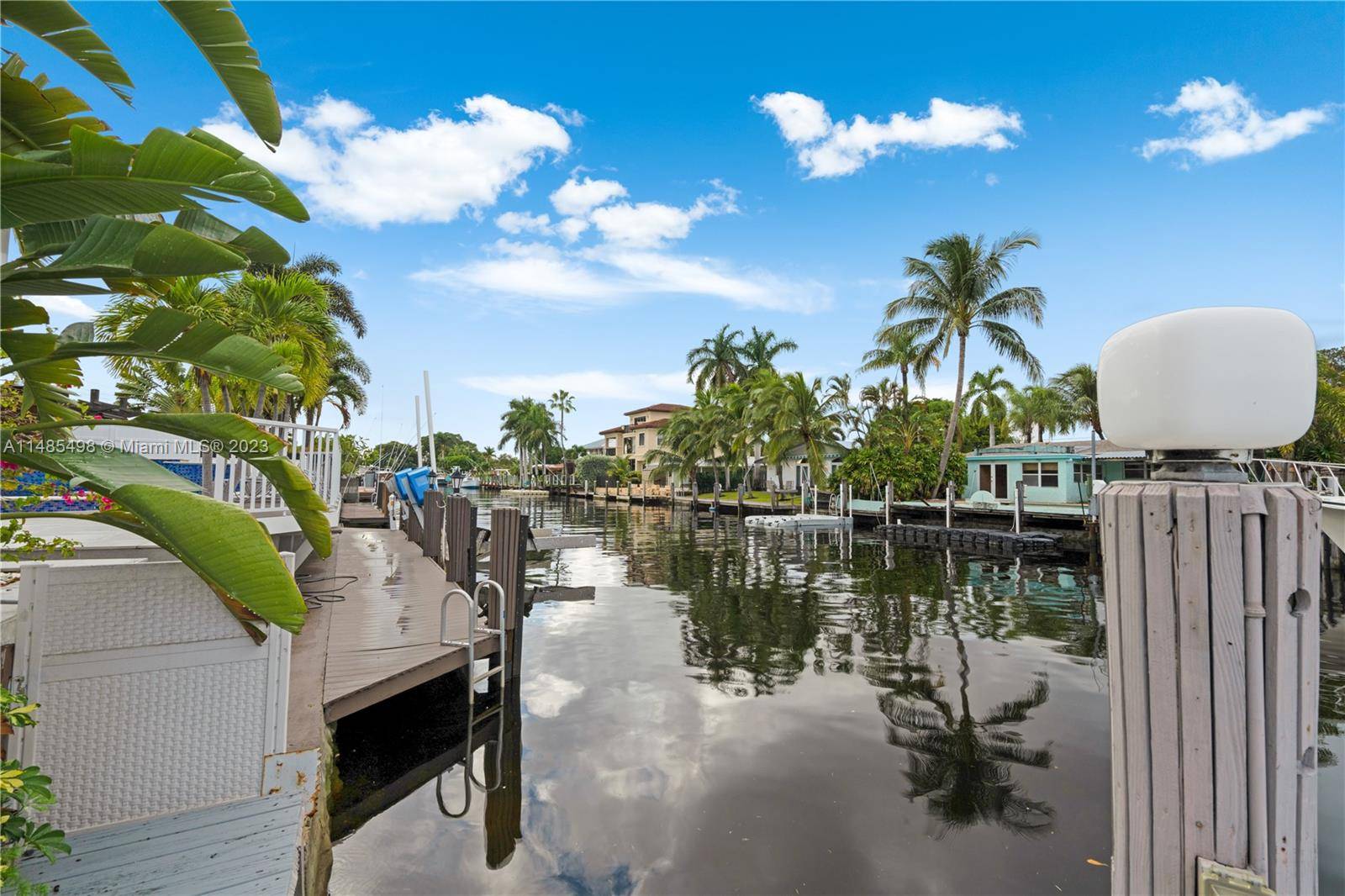 Spacious 3 Bedroom 2 Bath waterfront pool home perfect for entertaining !