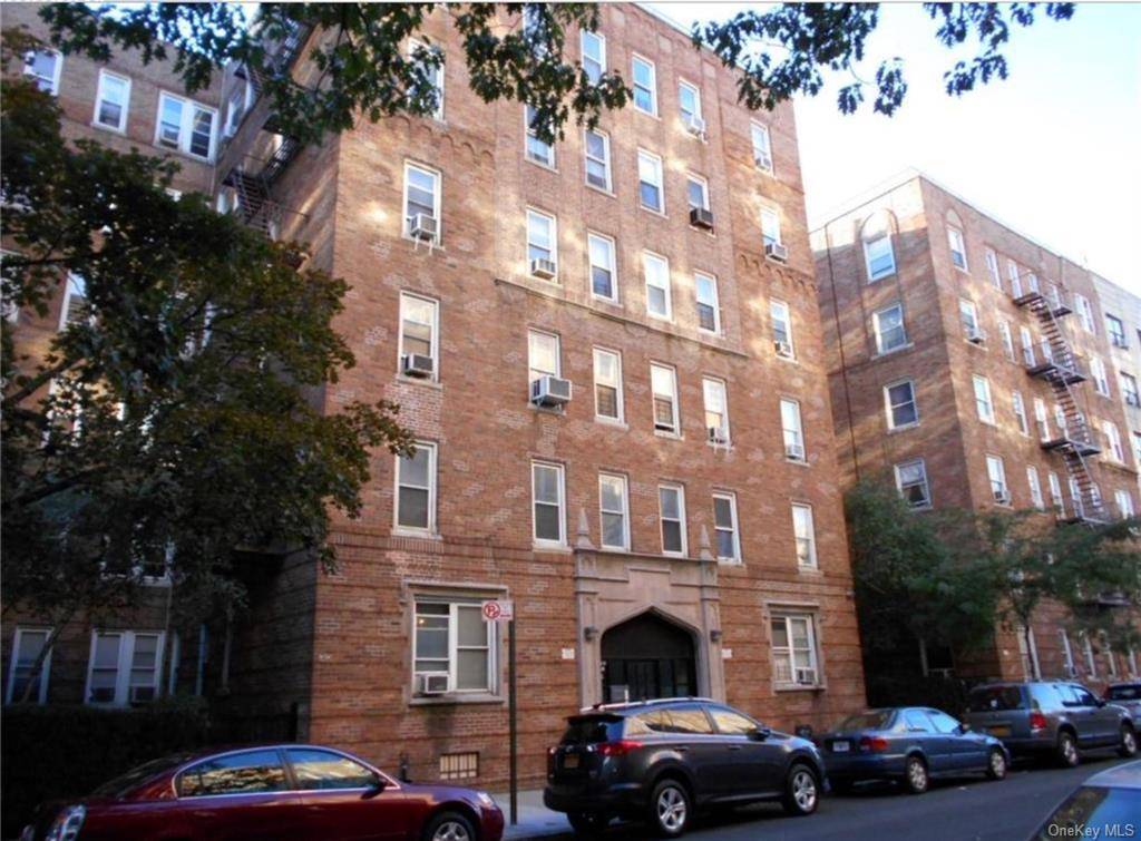 Nice size one bedroom cooperative unit located on the 4th floor.