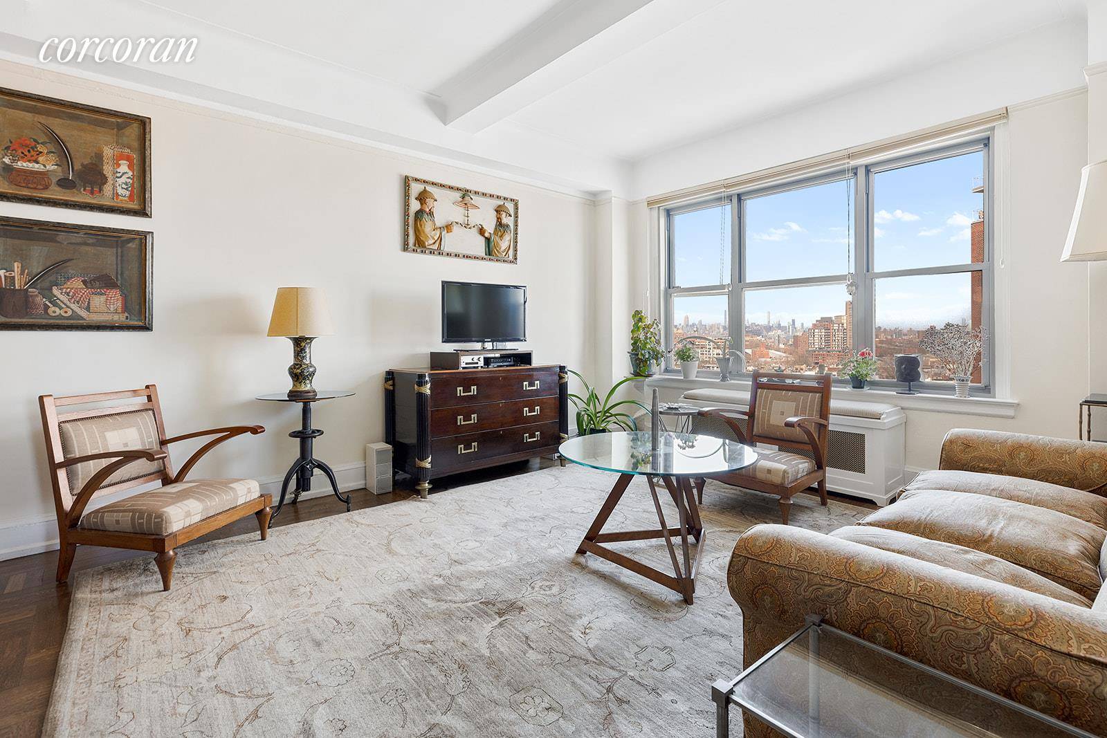 Perched high above Grand Army Plaza with spectacular views north and east, this 10th floor corner apartment is filled with natural light from sunrise to sunset.