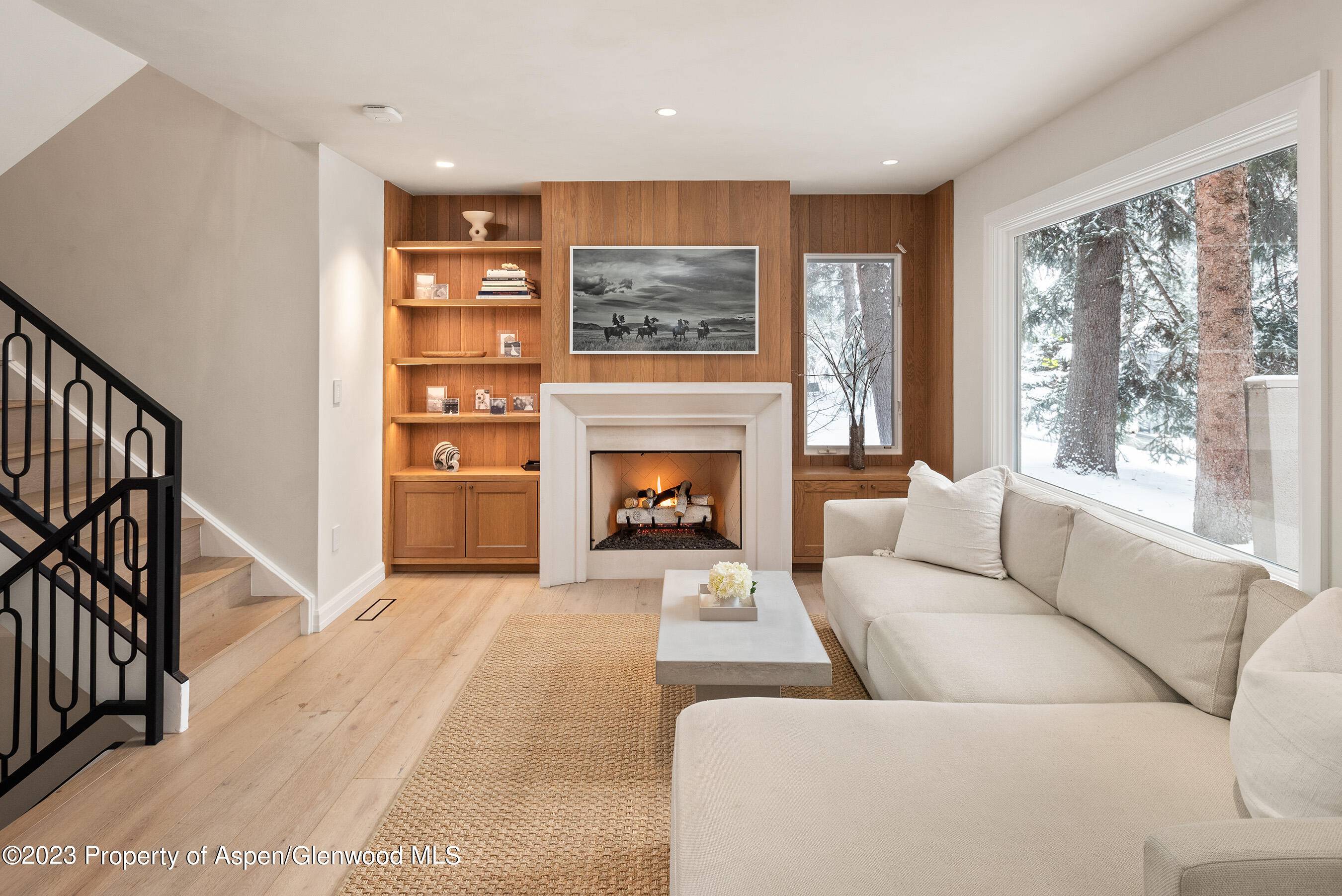 Completed in 2023, this Aspen townhome is a haven of warmth and thoughtful design, offering a unique experience for both ski and summer retreats.
