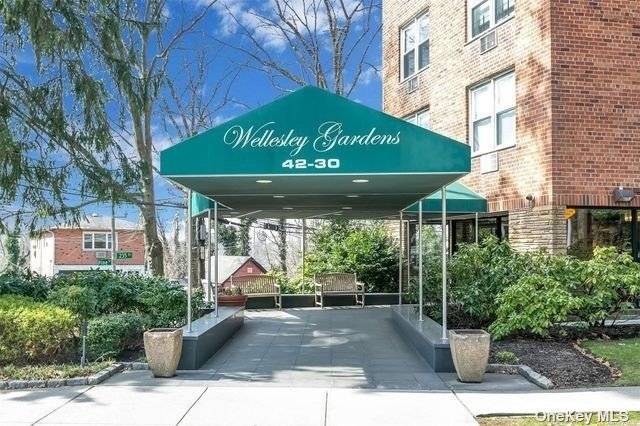 Welcome to the Wellesley Gardens !