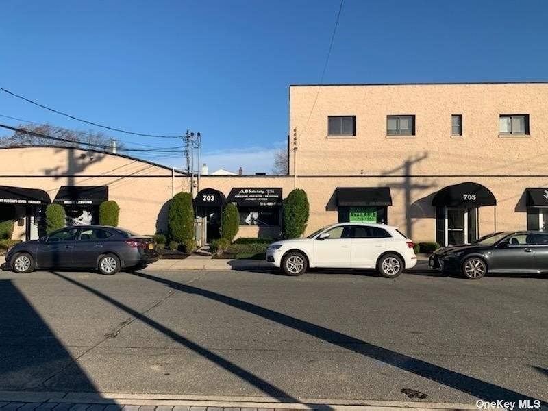 HERE IS YOUR PERFECT OPPORTUNITY TO OWN THIS BEAUTIFUL BUILDING IN THE GREAT TOWN OF BELLMORE.