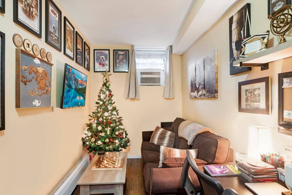 Are you looking for a homey place in Brooklyn to call your own ?
