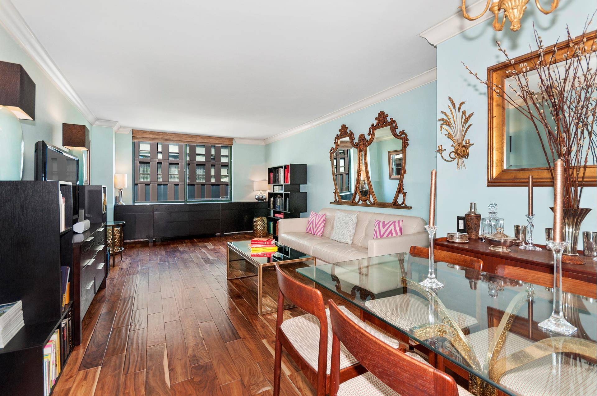 UNFURNISHED AVAILABLE JUNE15 Heart of Tribeca location for this beautifully renovated, spacious one bedroom in Tribeca's much sought after Greenwich Court Condominium.