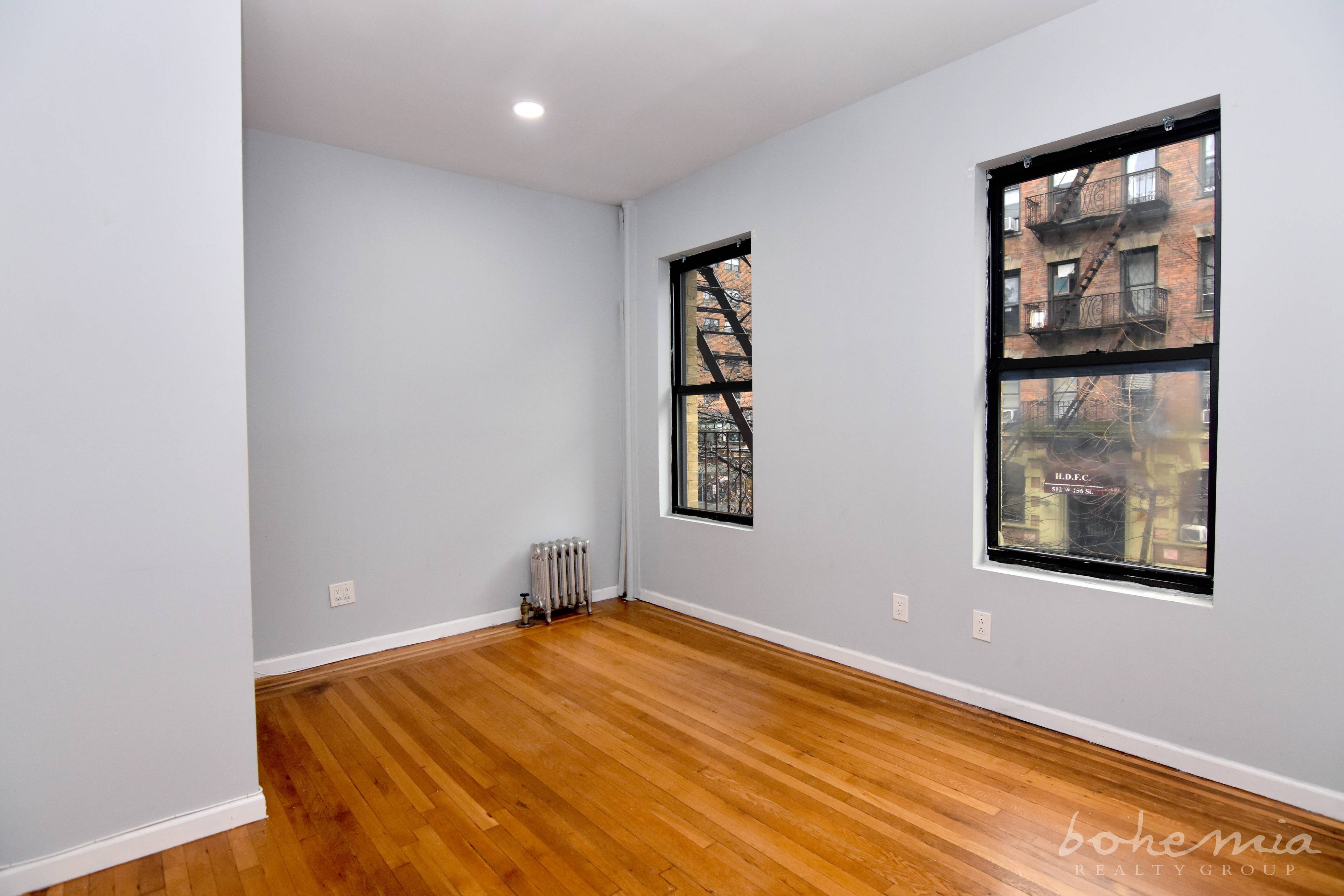 West 156th amp ; Broadway WaHi 3br Beauty !