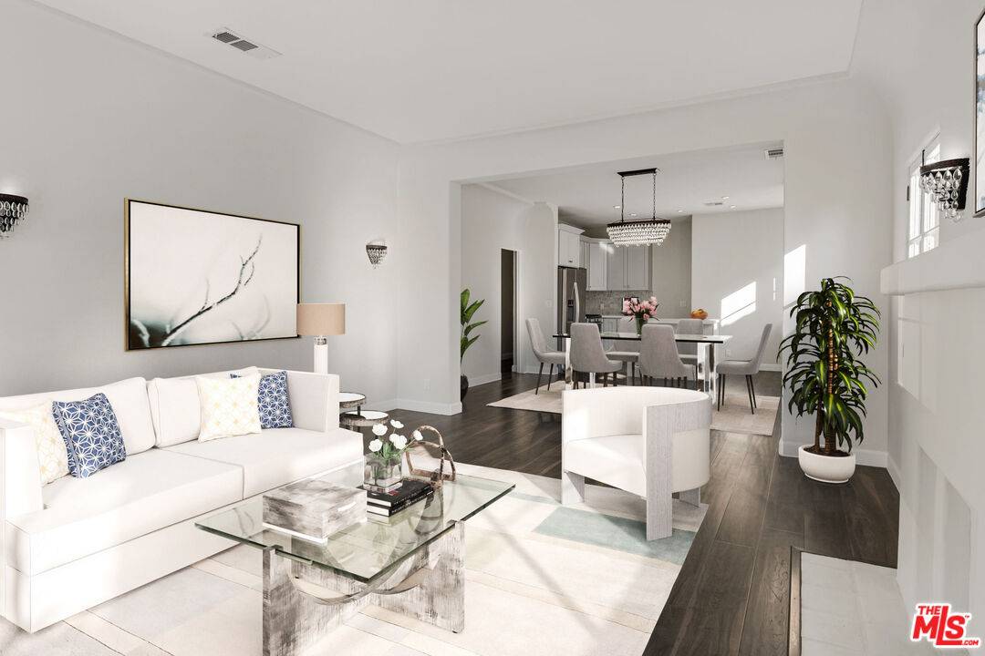 408 N GENESEE AVE 2BR Hancock Park La