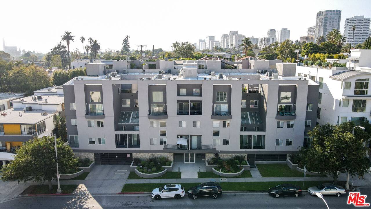 1617 S Beverly Glen Blvd 2BR Westwood La