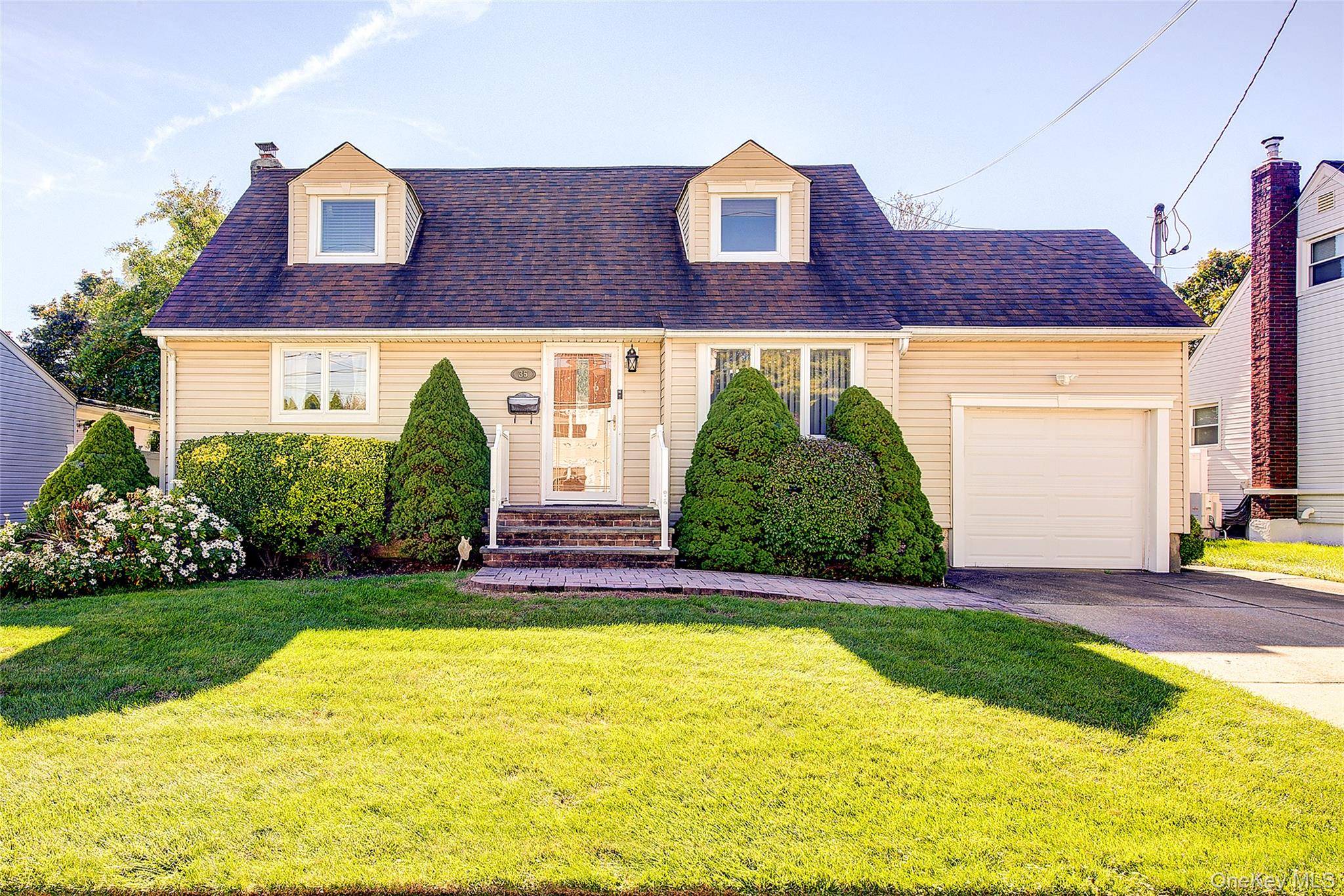 Great Home ! Great Location !