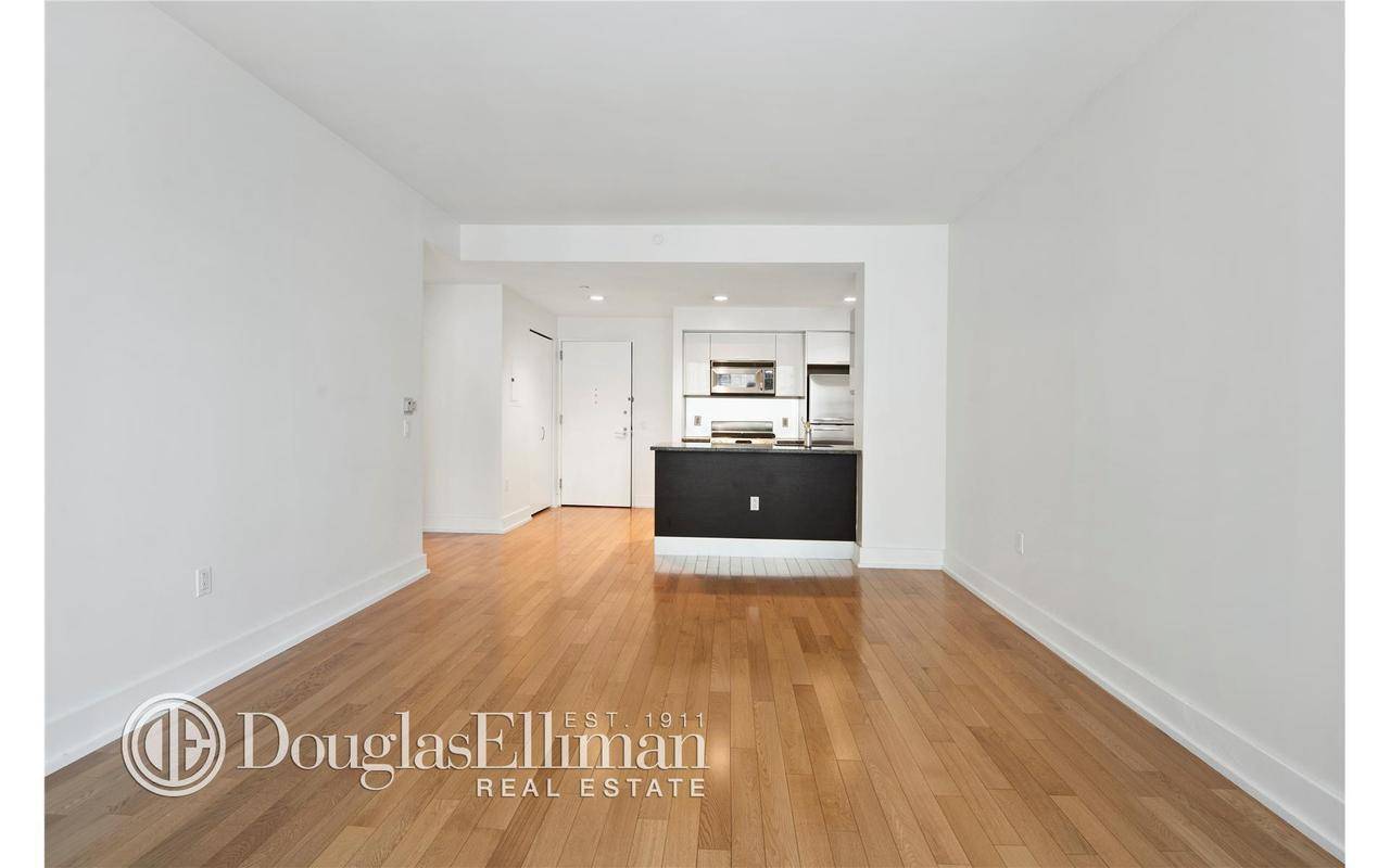 Best Midtown West location 42nd St amp ; 8th Ave luxury one bedroom unit in NYC most popular new building The Orion !