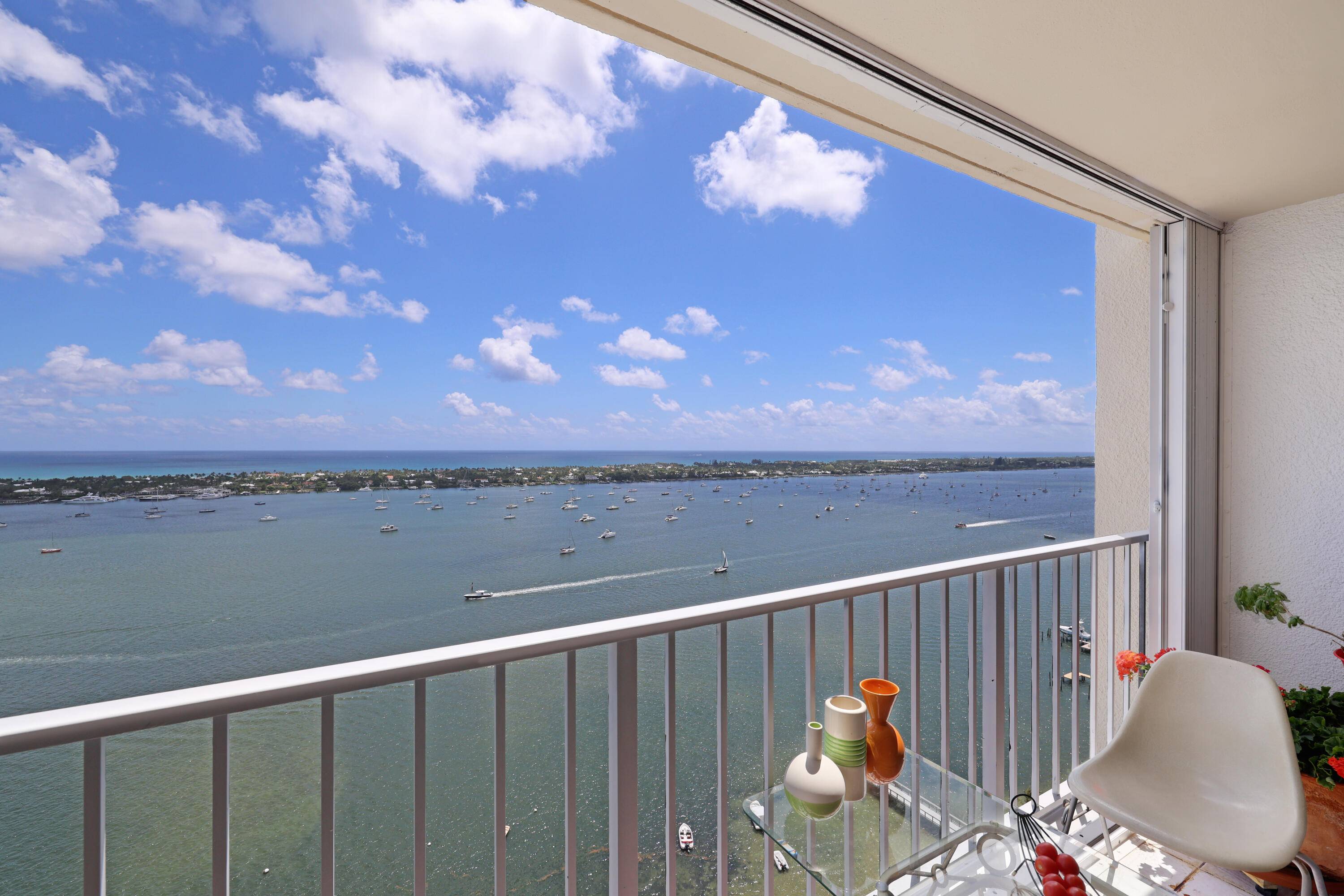 MILLION DOLLAR AND RARELY OFFERED DIRECT EAST VIEWS OF OCEAN, PALM BEACH ISLAND AND INTRACOASTAL FROM 25TH FLOOR.