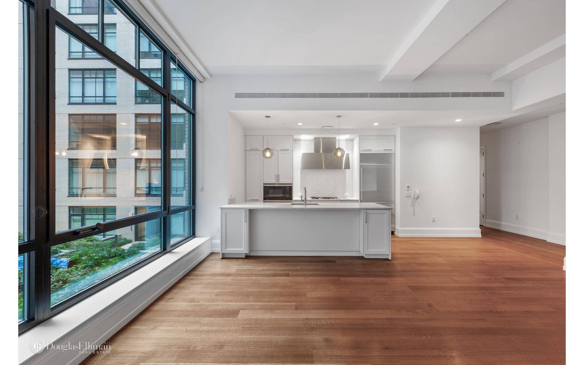 Personal living or solid Investment TENANT IN PLACE THROUGH OCTOBER 2021 Madison Square Park is no stranger to residential buildings, but the definition of luxury was redefined when the Toy ...