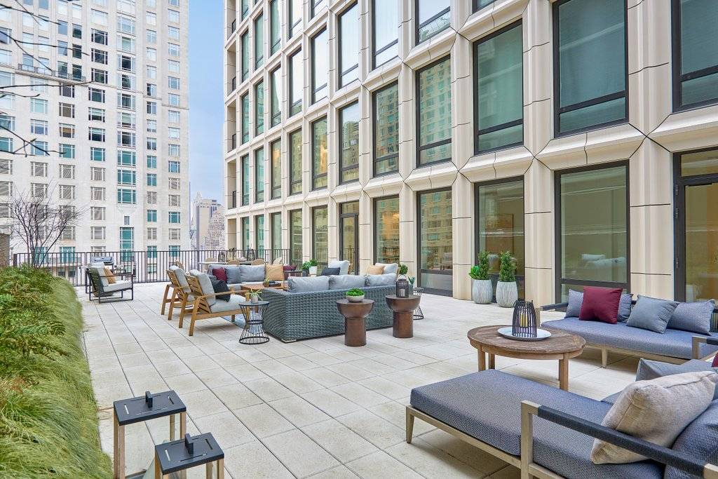 Your very own dream backyard in the heart of Manhattan.